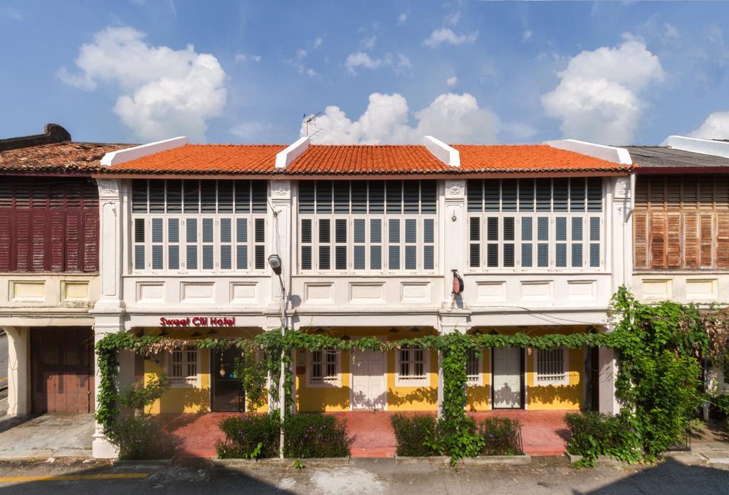 Sweet Cili Boutique Hotel George Town Exterior photo