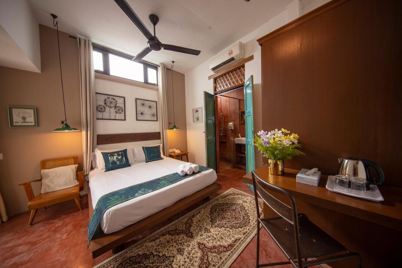 Sweet Cili Boutique Hotel George Town Exterior photo